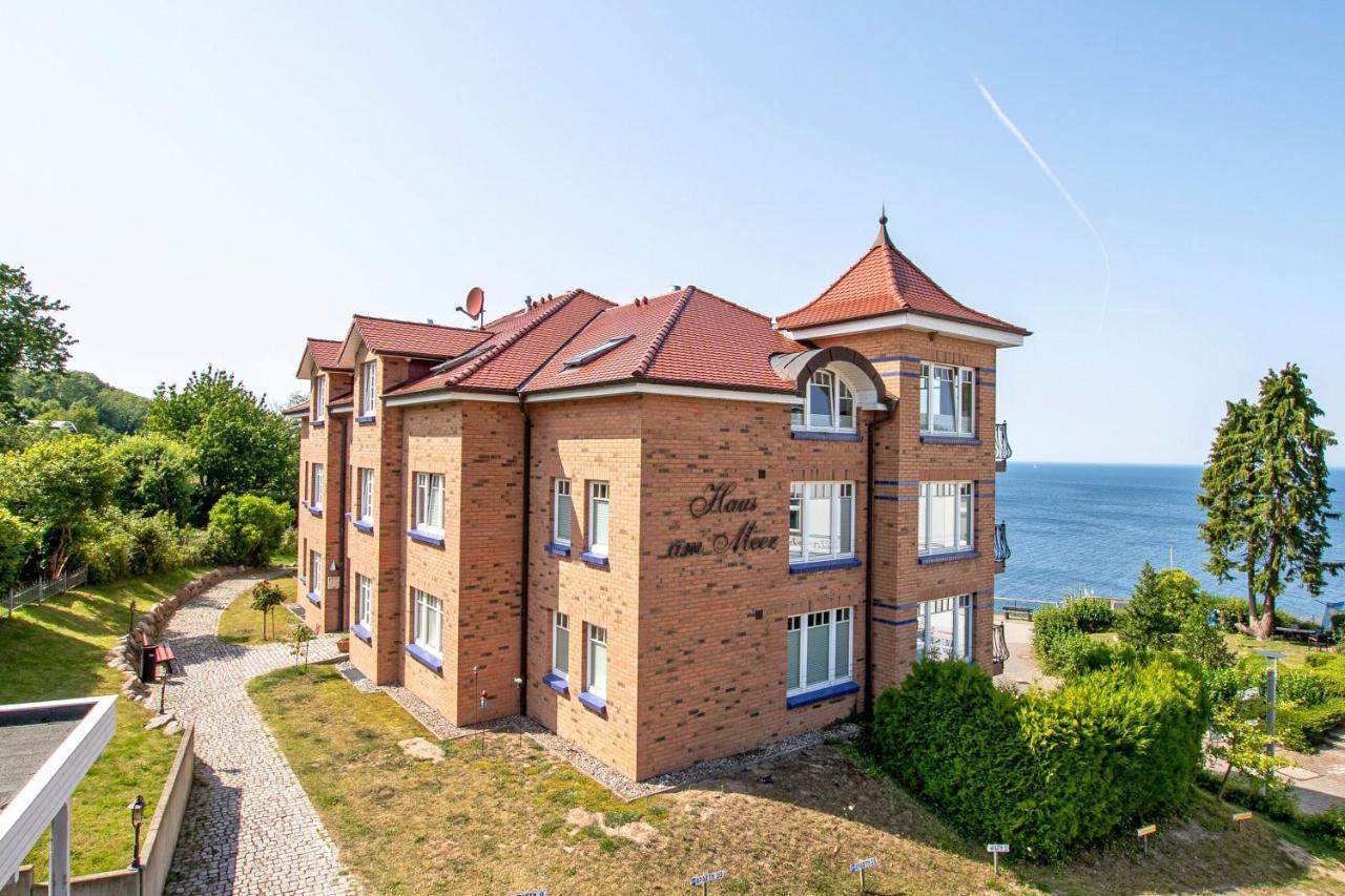 Ferienwohnung Mit Traumhaftem Meerblick - Haus Am Meer Fewo 01 Lohme Luaran gambar